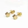 PENDIENTES KADO CUBO DORADOS